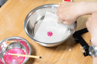 Private Kaga Yuzen: Meet a Master & Create Your Own Piece in Kanazawa